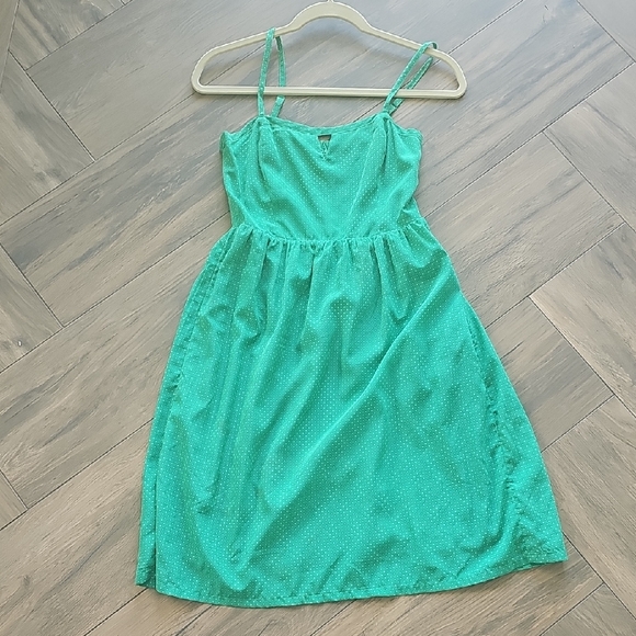 Old Navy Green Polka Dot Dress - Picture 1 of 5